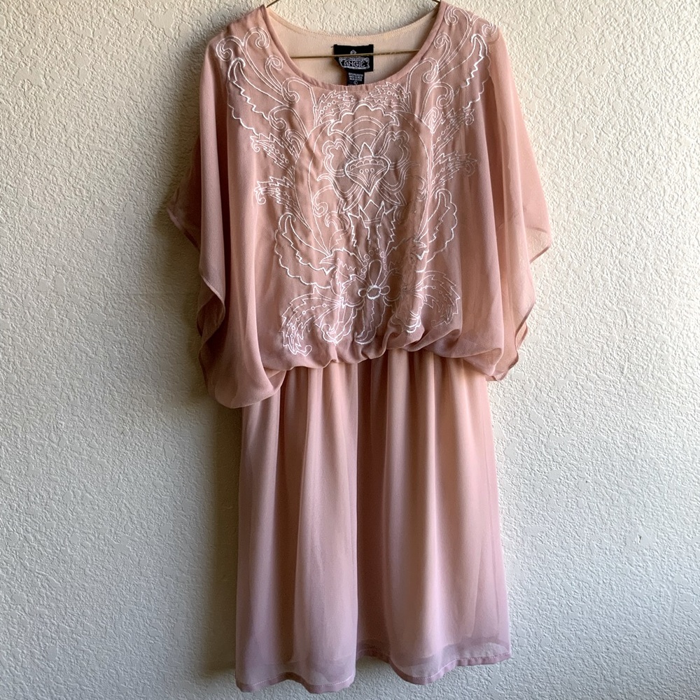 bat wing/dolman sleeve embroidered dress
